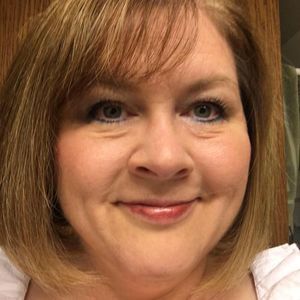 Meet your Posher, Connie